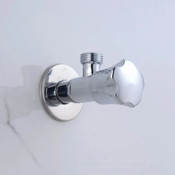 Трехъярусный клапан для горячей и холодной воды в туалете