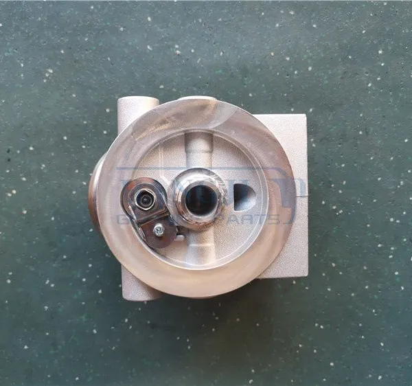 Chinese Universal Bus System Accessories Parts R60/R90/R120 Fuel Filter Seat China Kinglong Higer Parts photo-3