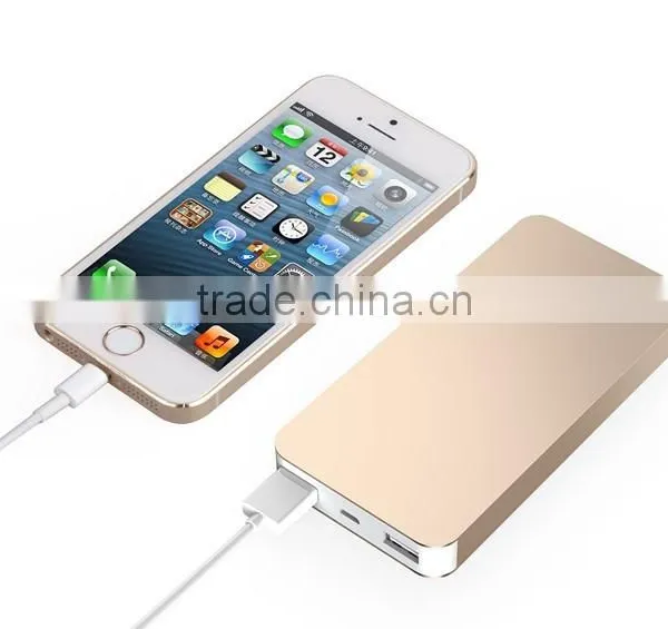 ROHS Pt Series 10000mAh 5V Portable Mobile Power Bank photo-3