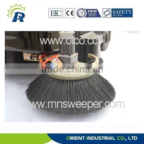 China Factory Exported Directly Battery Use Ride on Linoleum Road Sweeper With Power Supply 36V photo-4