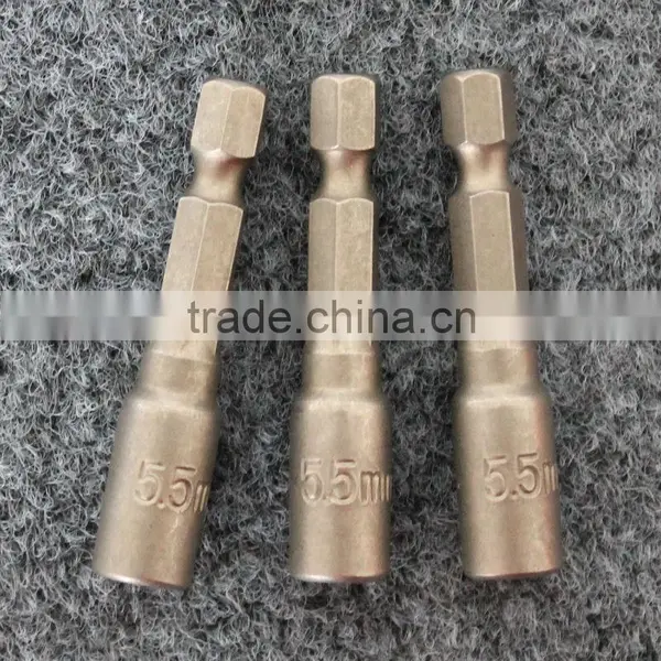 Magnetic Drill Bit Holder With Magnetic Nut Driver photo-2