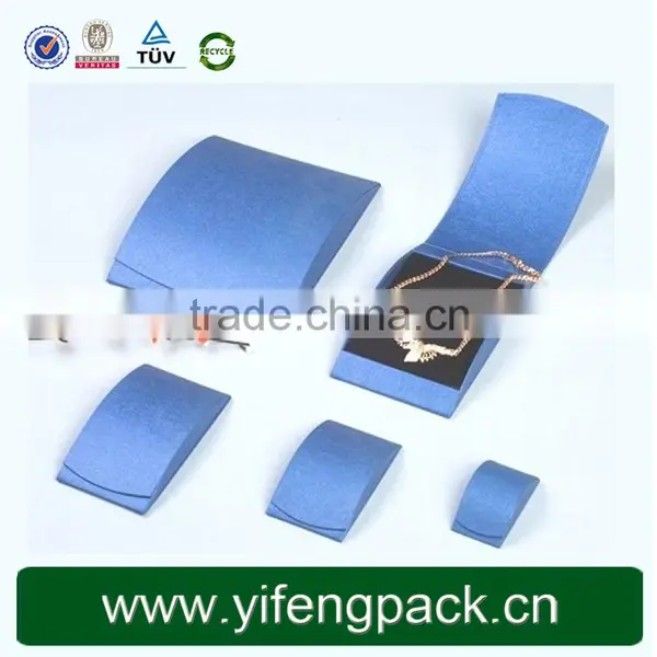 Hot Selling Colorful Cardboard Velvet Jewelry Packaging Box photo-4