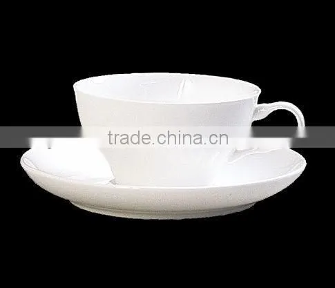 China Products White Body Porcelain Ceramic Dining Cookware Set Tableware Bone China Products Wholesale