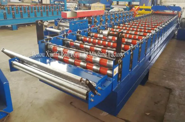 Aluminium Roofing Sheet Corrugating Machine photo-4