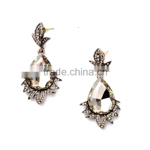 Waterdroplet Mixcolor Leaf Shape Vintage Vintage Earrings Earrings photo-2