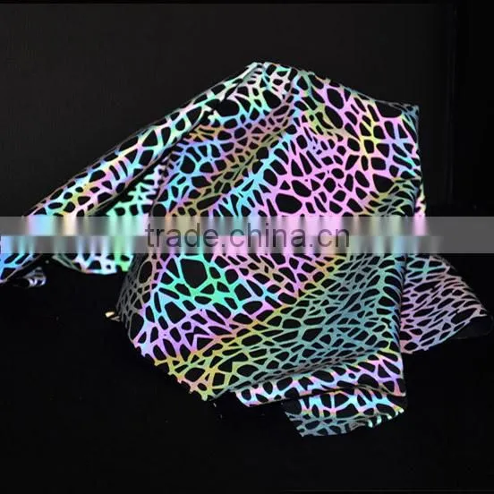Light Reflective Knit Fabric With Pattern photo-4