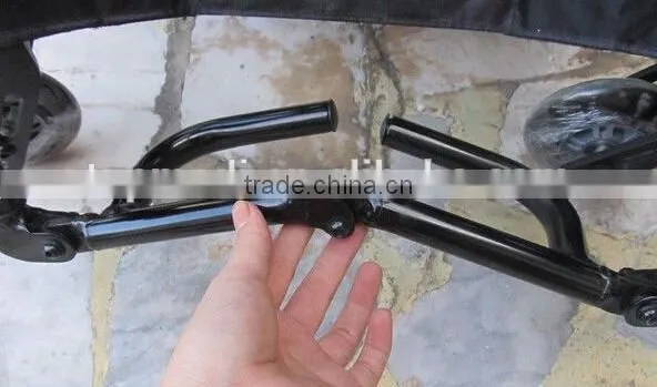 Made in China China Supplier TOPMEDI Deluxe Leisure Wheelchairs With Carbon Fiber Rear Wheel photo-2