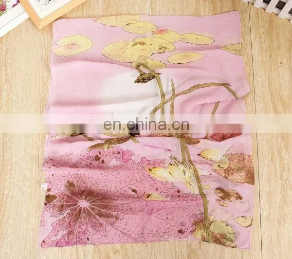 Custom Design Flower Printed Chiffon Promotional Scarf photo-4