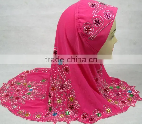 A525 Polyester Beautiful Muslim Hijab photo-5