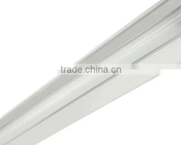Batten Type Luminaires With Waterproof Lampholder photo-3