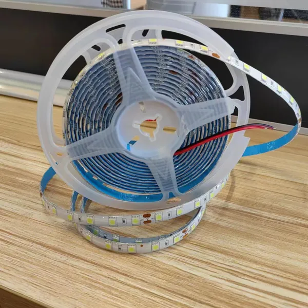 Flexible 2835 Led Strip Light High Brightness IP65 IP20 5M 120 Led per Meter Factory Sales