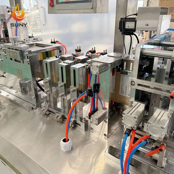 Single 4 Side Seal Wet Wipes Machine photo-5