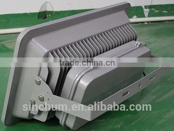 Ip65 High Lumen Thick Housing 250w Led Flood Light photo-5