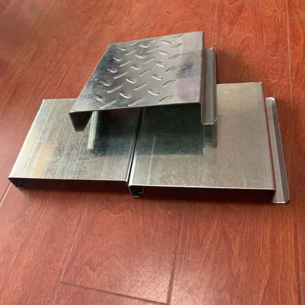 Chapa de aço galvanizado para deck de piso, material de construção em estrutura de aço metálico para fábrica, deck de metal decking