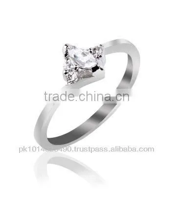 925 Sterling Silver Zircon Ring