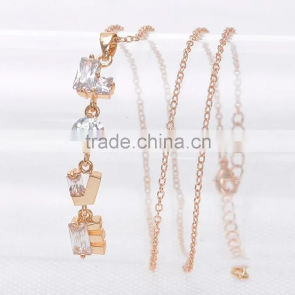 New Arrival Clear Rhinestone Neclace Pendant Letter LOVE Charms Novel Alphabet Jewelry Glod Sliver photo-3