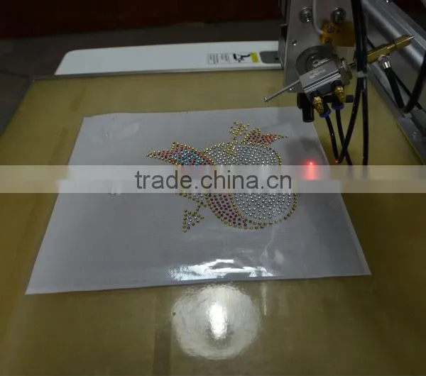 Baofeng Decristal Automatic Hot Fix Rhinestone Motif Machine for Sale photo-2