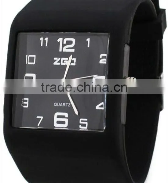 Fashion and Stylish Silicone Men Watches 2012