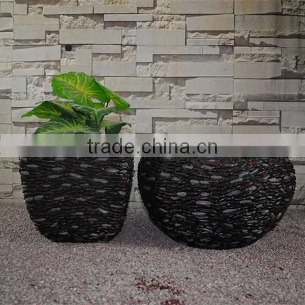 Modern Style Pebble Black Resin Garden Flower Pots photo-2