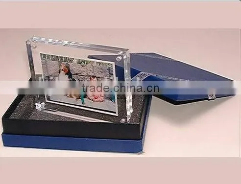 High Quality Transparent Acrylic/pmma Block Frame With Magnet