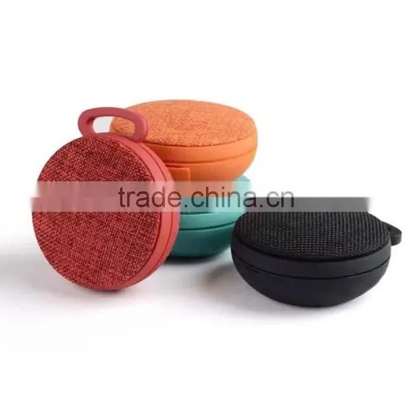 UCHOME 2017 New Ultra-light Design Fabric Cloth Bluetooth Speaker Mini Wireless Speaker photo-2