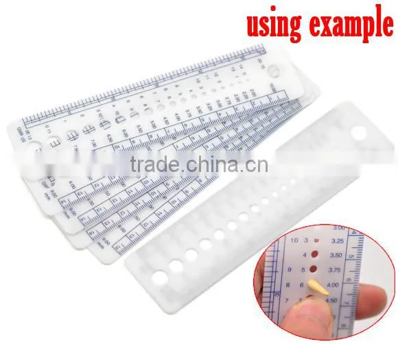 Cheap Wholesale White 0-15 Sizes Rectangle Needle Gauge Measure Tools For Knitting Needle photo-3