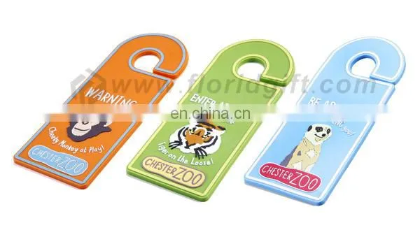 CMYK Printing Hotel Plastic Door Hanger photo-4