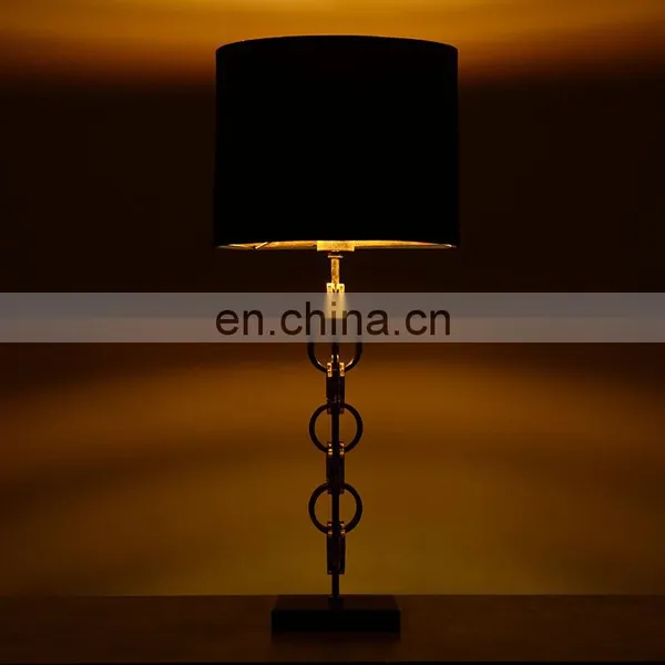 2019 European Style Metal Desk Lamp and LED Light photo-3