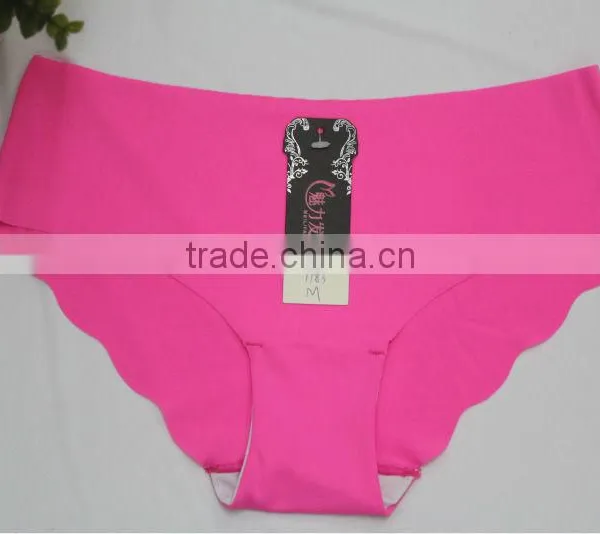 Laser Cut Lady Seamless Secret Fashion Panty photo-2
