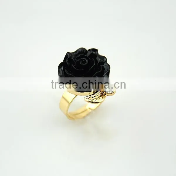 Wholesale Fashion Crystal Gold Ring With Resinl Flower photo-3