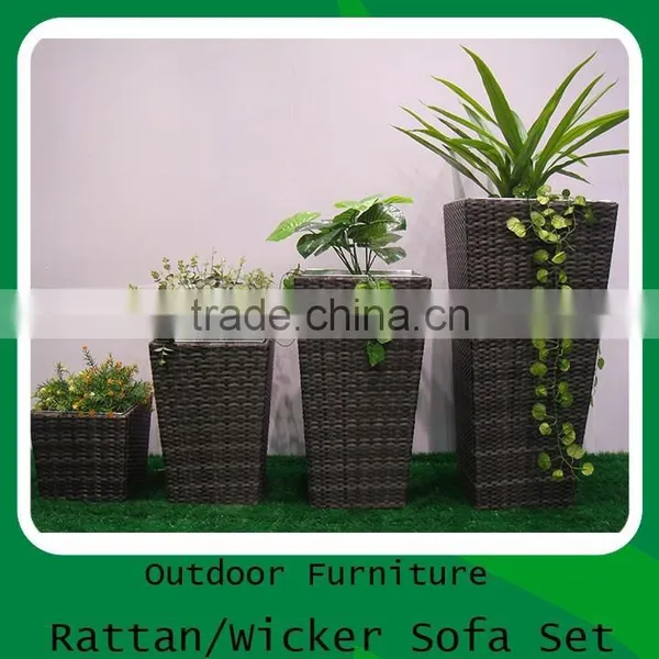 Outdoor Classic Fashion Rattan Square Garden Flower Pot With Inner Steel photo-2