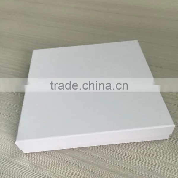 Romantic Pure Light Purple Carton Wedding Gift Box Raw Material Satin Surface photo-2