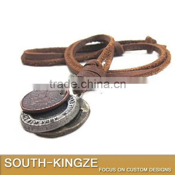 Retro Style Metal Necklace Pendant Leather Hanging Line photo-4