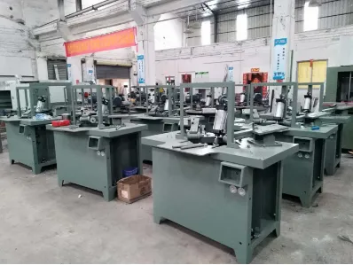 Double-head Precision Cutting Saw Aluminum Windows and Doors Equipment photo-2