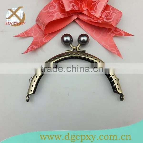 Purse Metal Frame With Various Color Gems photo-5