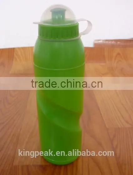 750/1000ml Eco Friendly Unique Design Football Type PE Water Bottle and Sports Bottle photo-2