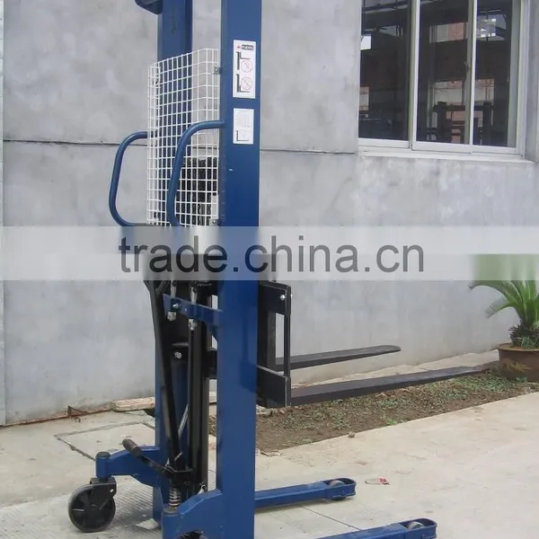 China New Style Hand Hydraulic Pallet Stacker photo-2