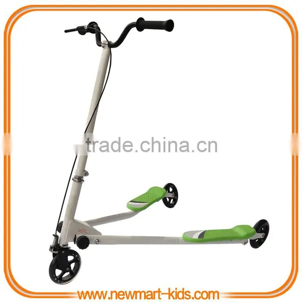 Kick Tri Scooter With Hand Brake System