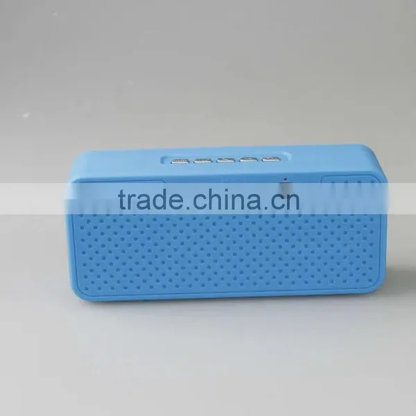 Solar Power Bluetooth Speaker With FM and USB photo-3