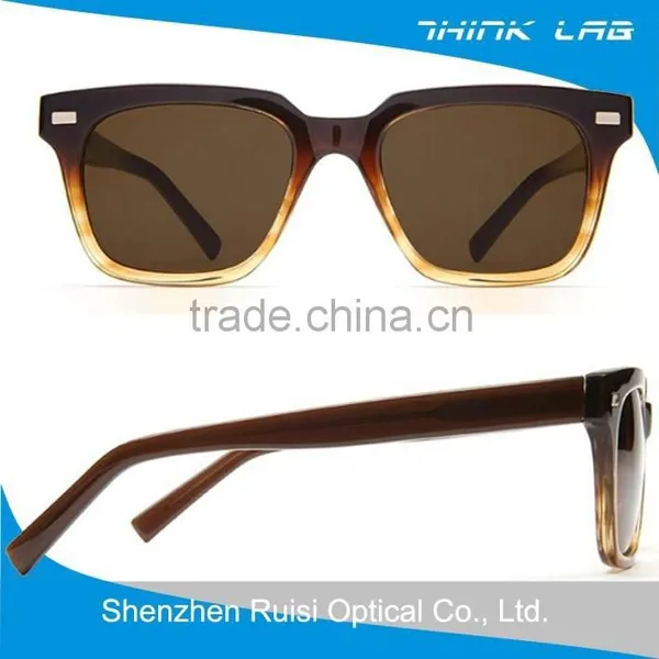 Custom Sunglasses/Fashion Sunglass/Plastic Sunglasses photo-2