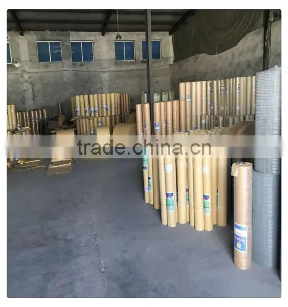 High Quality Welded Wire Mesh Price / Welded Rabbit Cage Wire Mesh Factory photo-3