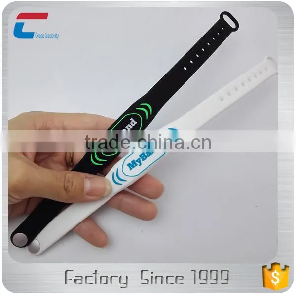 2017 New Style MIFARE Classic 1K 13.56mhz Silicone Rfid Smart Wristband 2017 photo-5