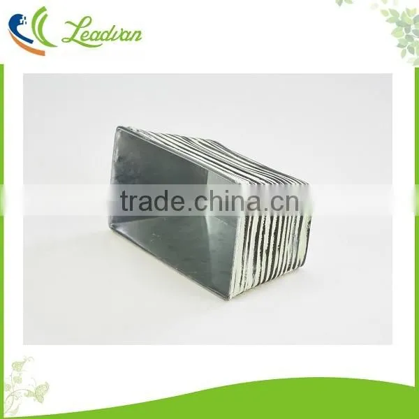 Metal Balck White Flower Desk Square Decorative Pot photo-4