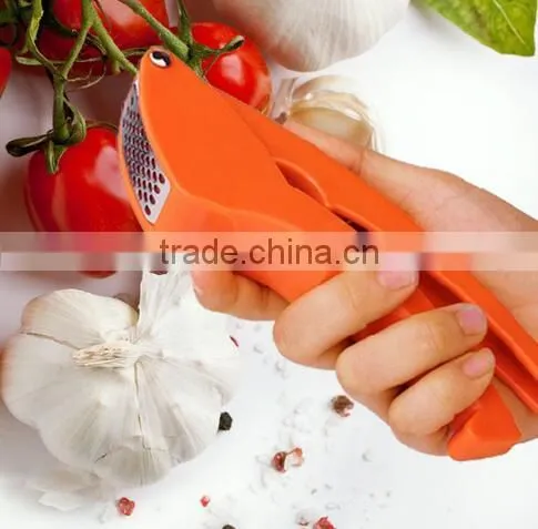 Cy286 ABS +Stainless Steel Handled Easily Clean Garlic Press photo-3