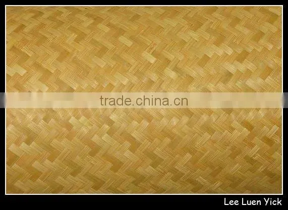 Bamboo mat in Lambda patterm