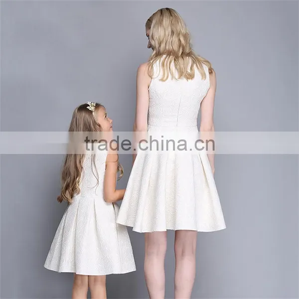 High-Grade Sleeveless Mother Daughter Matching Dress White Family Matching Clothing photo-3