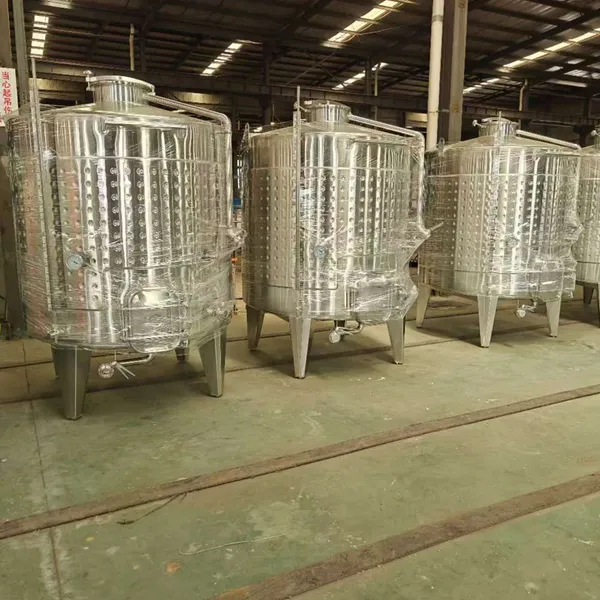 Custom Capacity Red Wine Fermentation Equipment for Winery Plant photo-5