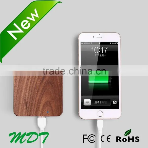 Marvel Universe 5200mah External Wireless Wooden Power Bank photo-3