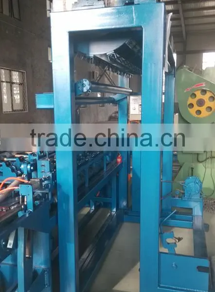 Fully Automatic Hinge Joint Field Fence Machine Grassland Fence Machine photo-2