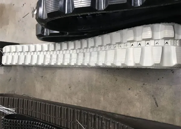 VIO20.1 (YANMAR) Rubber Track 250mm Width,48.5mm Pitch,84links photo-3